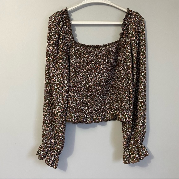 Hesperus Brown Floral Puff Sleeve Smocked Top - Picture 4 of 6